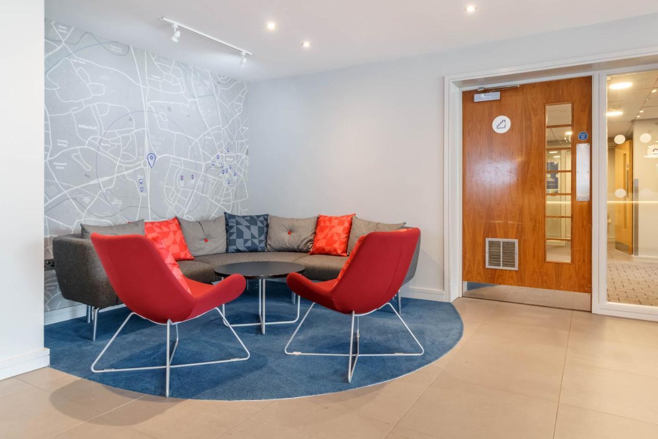 Holiday Inn Express Walsall M6, J10 By Ihg Exterior foto